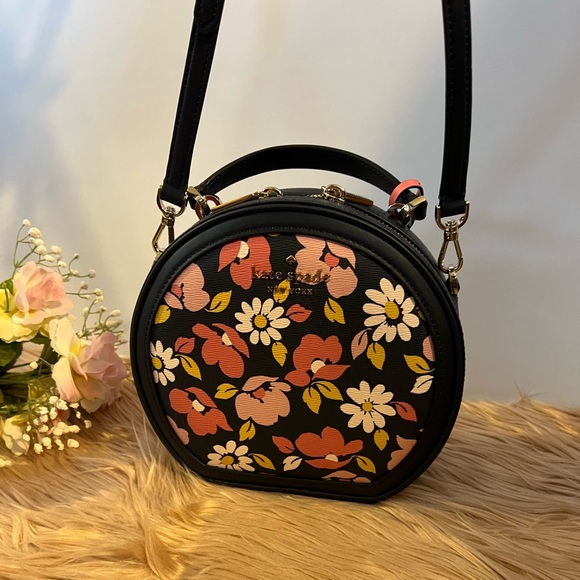 🌸 ♠️Nwt Kate Spade bag ♠️🌸 - Picture 10 of 16